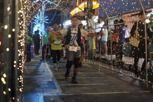 BIB: 4295
                            <button type="button" onclick="openModal(26220446)" class="btn btn-primary btn-sm float-right btn-popup" data-toggle="modal" data-target=".modal-high-quality">
                        <i class="fas fa-shopping-cart"></i> Add to Cart
                    </button>
                                            <button type="button" onclick="isThisMe(26220446, true)" class="btn btn-success btn-sm float-right btn-popup btn-isme hidden" data-toggle="tooltip" data-placement="bottom" title="นี่คือรูปของคุณใช่ไหม คลิกที่นี่เพื่อเอาเข้าอัลบั้ม">
                        <i class="fas fa-plus"></i> Add to album
                    </button>
                    <button type="button" onclick="isThisMe(26220446, false)" class="btn btn-warning btn-sm float-right btn-popup btn-isnotme hidden">
                        <i class="fas fa-ban"></i> Remove from album
                    </button>